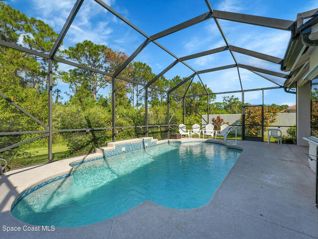 715 SW Munjack Circle, Port St. Lucie, FL 34986