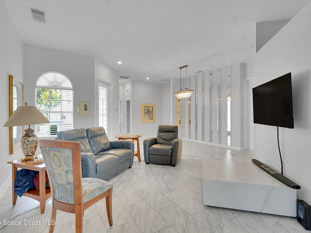 715 SW Munjack Circle, Port St. Lucie, FL 34986