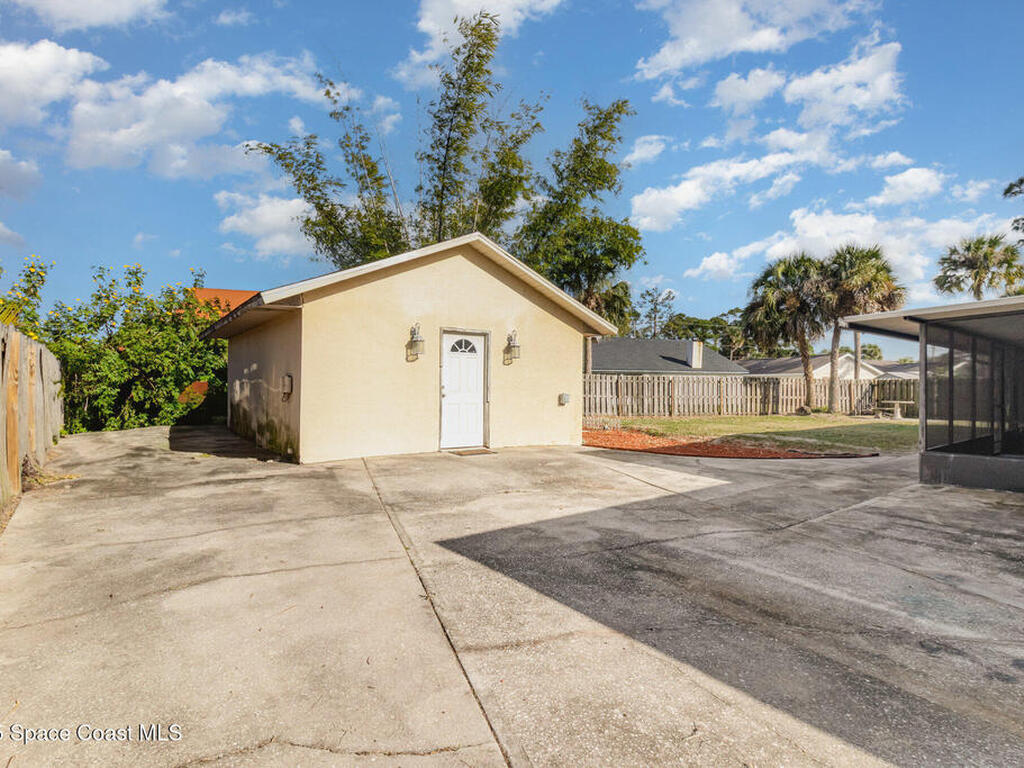 7065 Bright Avenue, Cocoa, FL 32927
