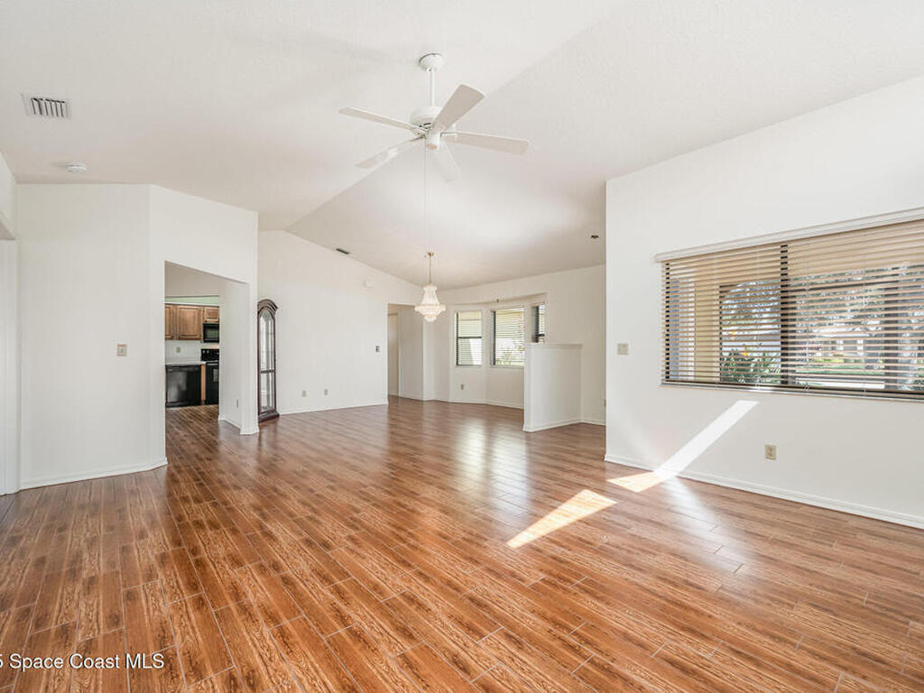 1652 Independence Avenue, Melbourne, FL 32940