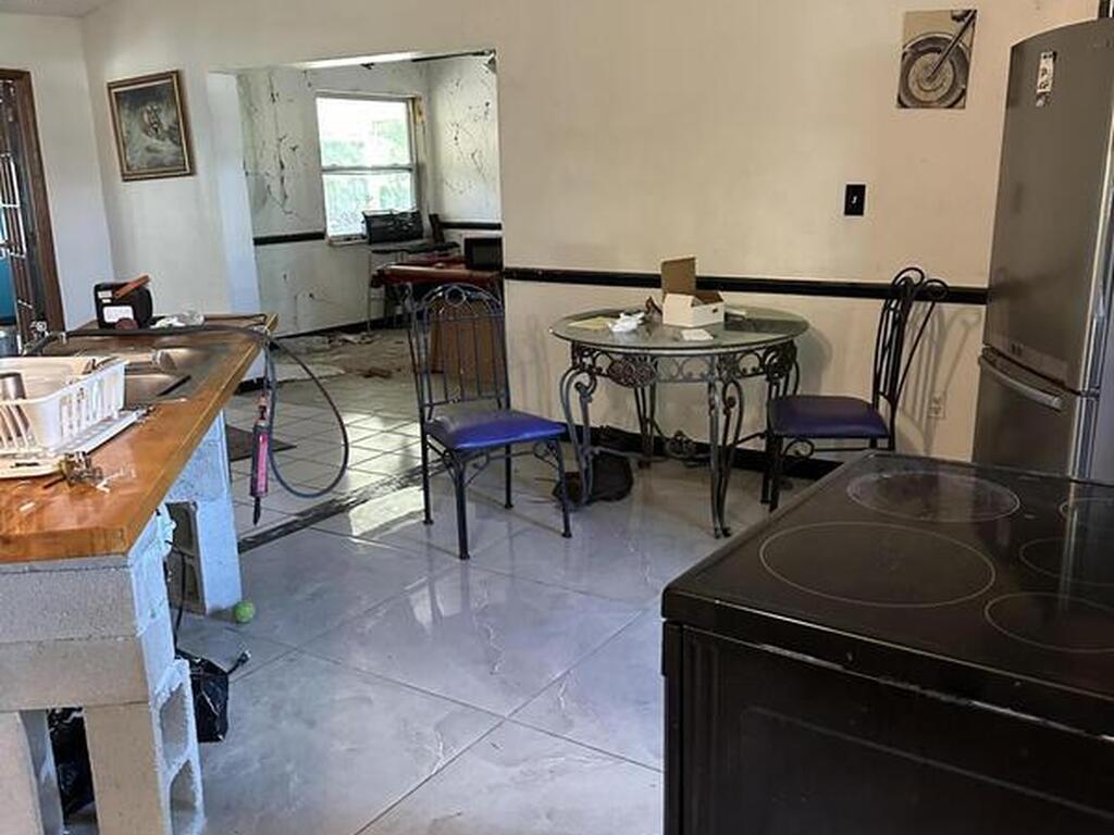 1640 SE Sandusky Street, Palm Bay, FL 32909