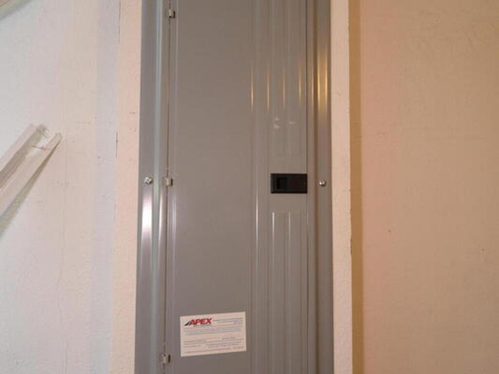 1327 Salem Orchard Lane, Brandon, FL 33510