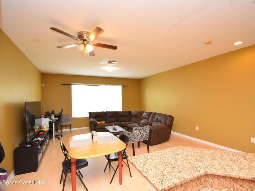 1327 Salem Orchard Lane, Brandon, FL 33510