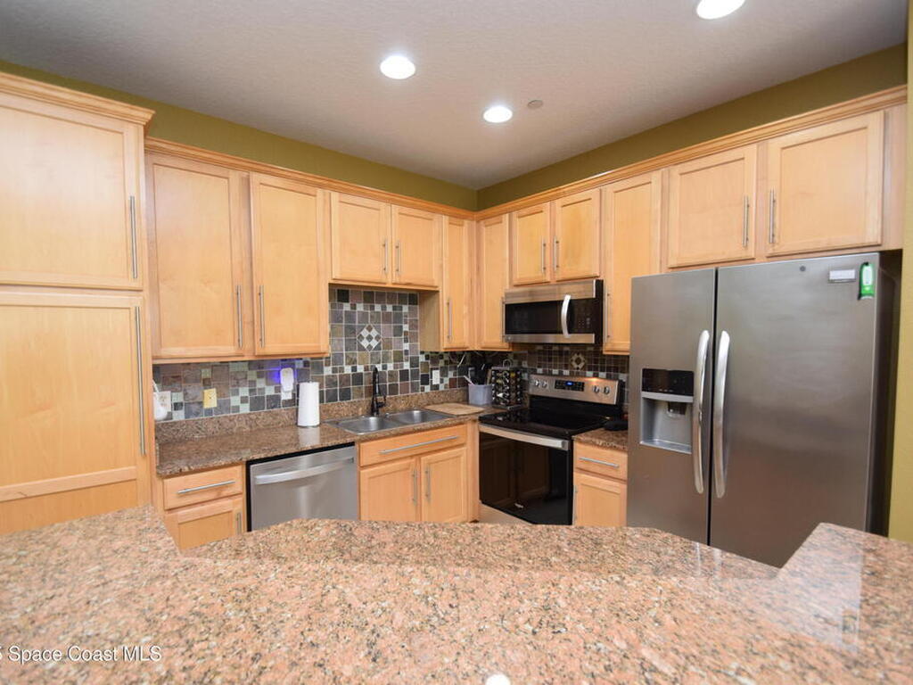 1327 Salem Orchard Lane, Brandon, FL 33510