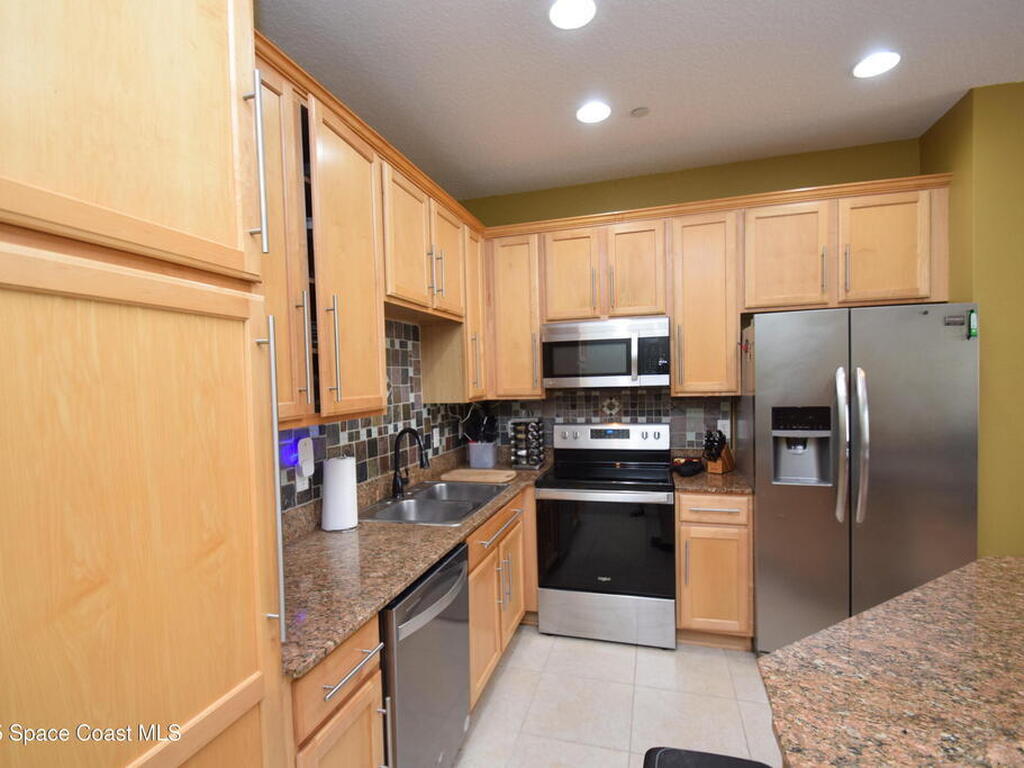 1327 Salem Orchard Lane, Brandon, FL 33510