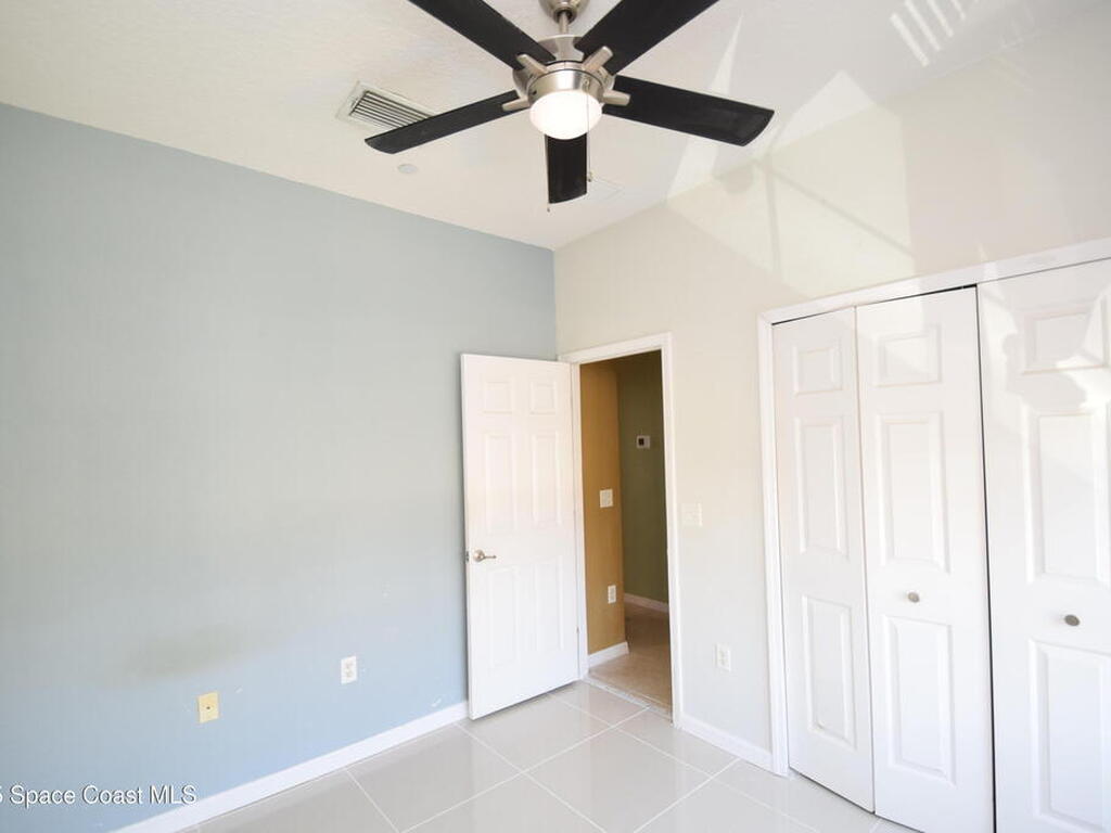 1327 Salem Orchard Lane, Brandon, FL 33510