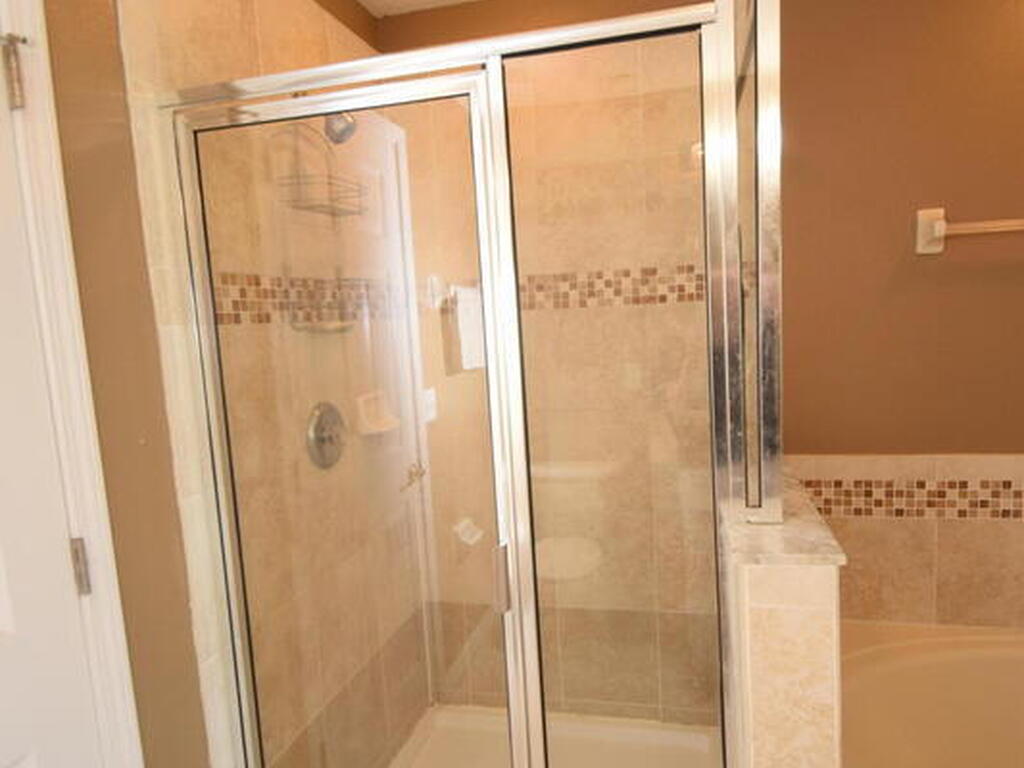 1327 Salem Orchard Lane, Brandon, FL 33510