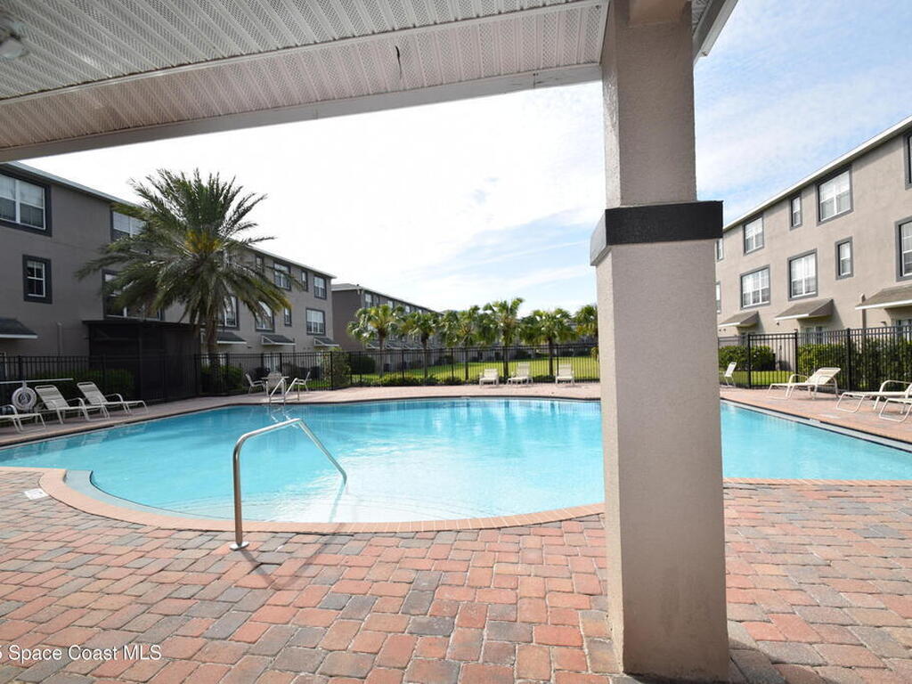 1327 Salem Orchard Lane, Brandon, FL 33510