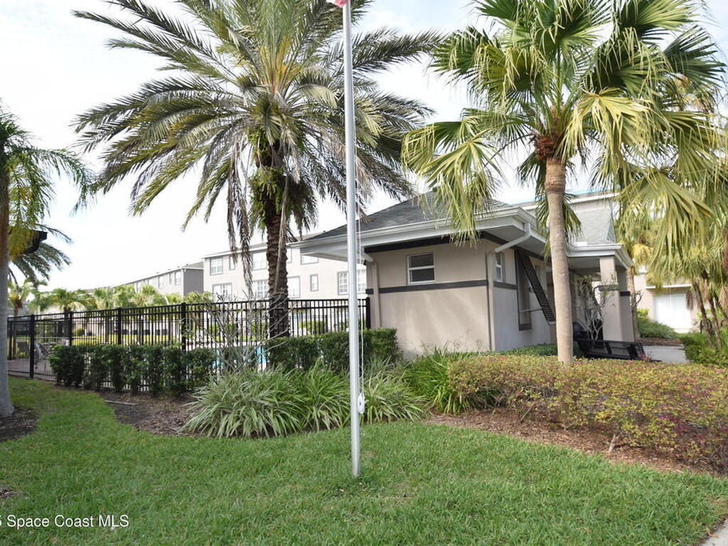 1327 Salem Orchard Lane, Brandon, FL 33510