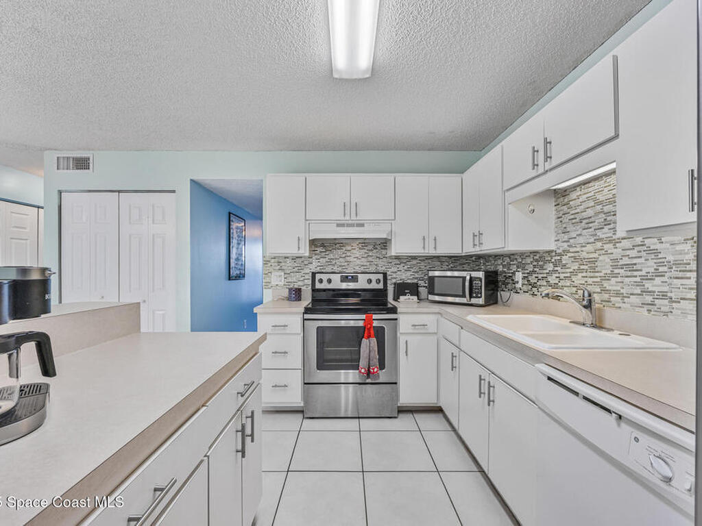 3112 Manor Drive, Palm Bay, FL 32905