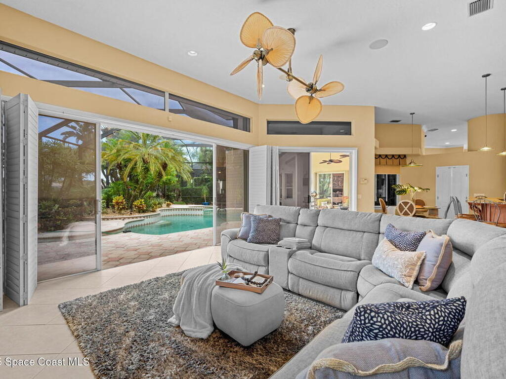 618 Deerhurst Drive, Melbourne, FL 32940