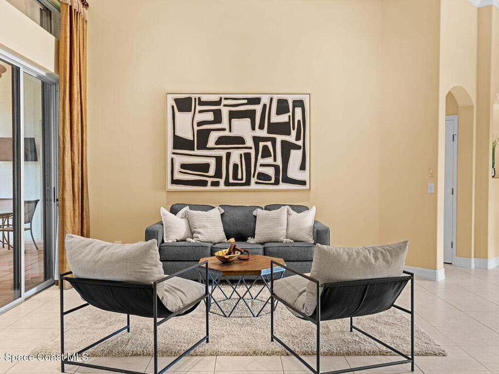 618 Deerhurst Drive, Melbourne, FL 32940