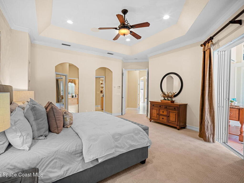 618 Deerhurst Drive, Melbourne, FL 32940