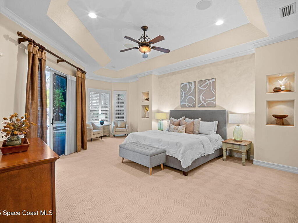 618 Deerhurst Drive, Melbourne, FL 32940