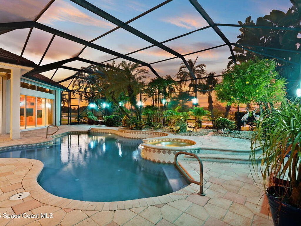 618 Deerhurst Drive, Melbourne, FL 32940