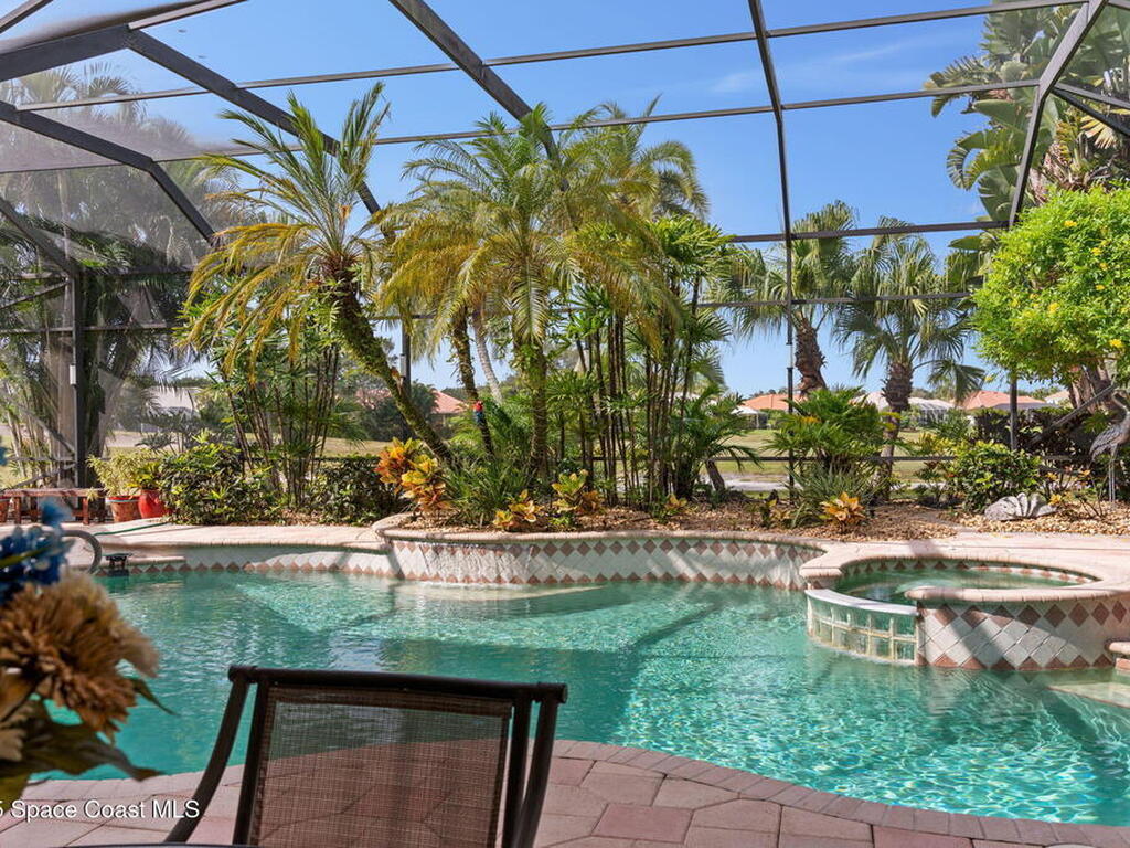 618 Deerhurst Drive, Melbourne, FL 32940