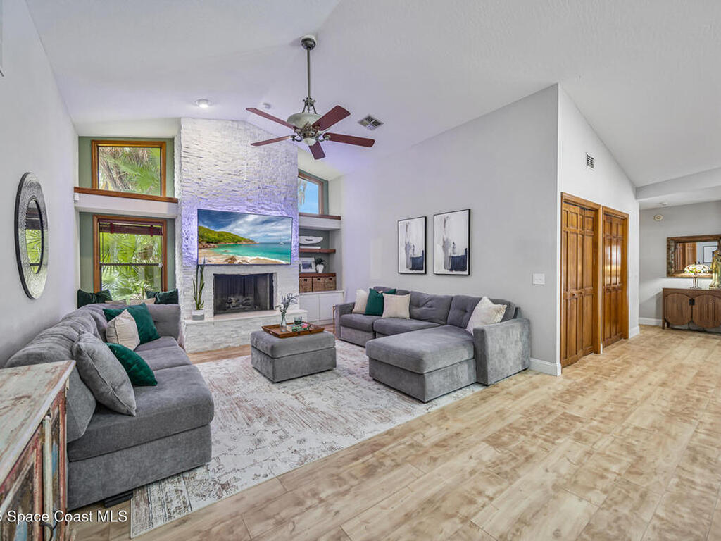 1254 Silver Lake Drive, Suntree, FL 32940