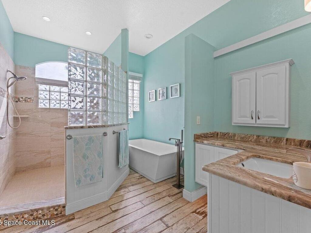 897 Belmont Place, Rockledge, FL 32955