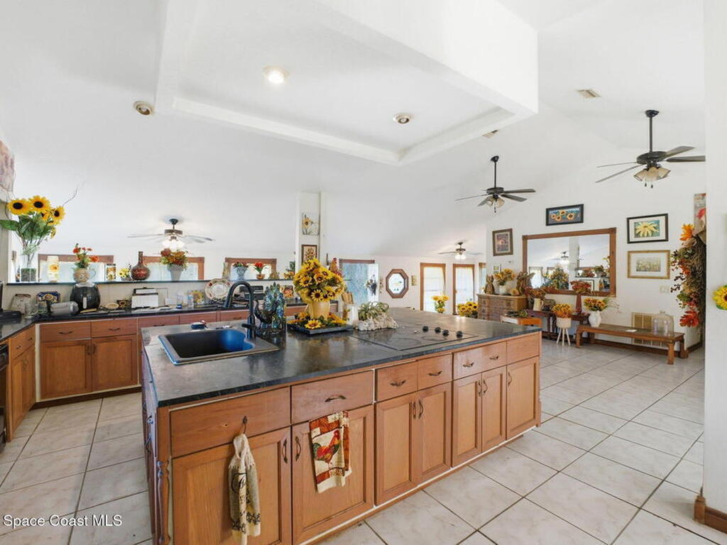 2821&2825 Lionel Road, Mims, FL 32754