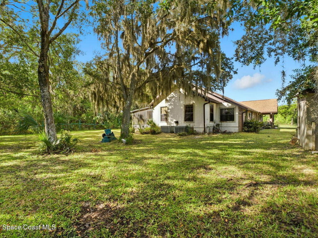 2821&2825 Lionel Road, Mims, FL 32754