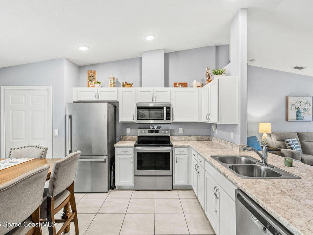 610 Wildmer Road, Palm Bay, FL 32908