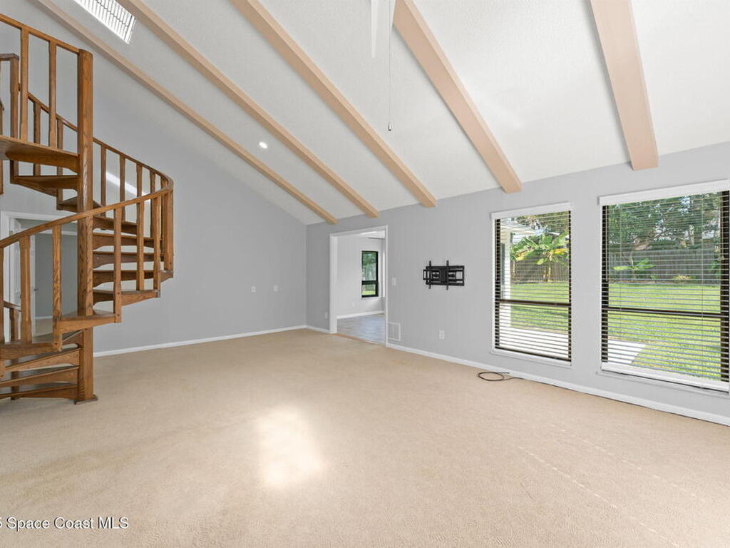 4615 Saxon Drive, New Smyrna Beach, FL 32169