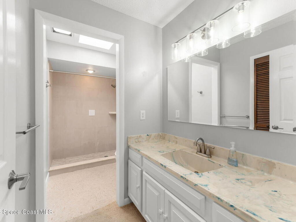 4615 Saxon Drive, New Smyrna Beach, FL 32169