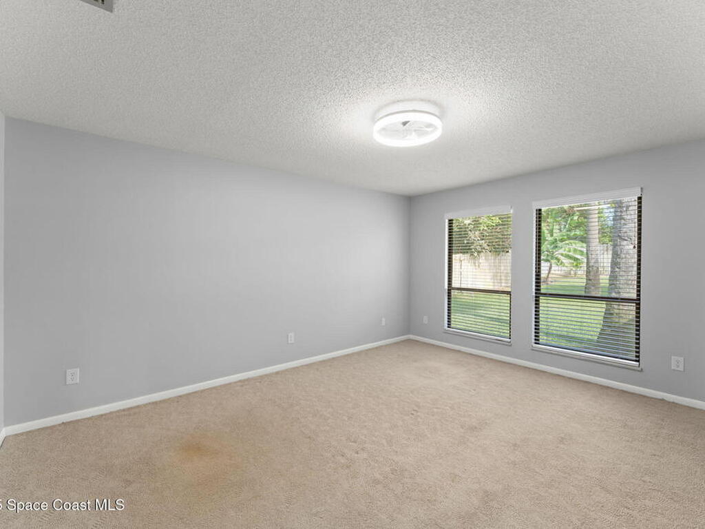 4615 Saxon Drive, New Smyrna Beach, FL 32169