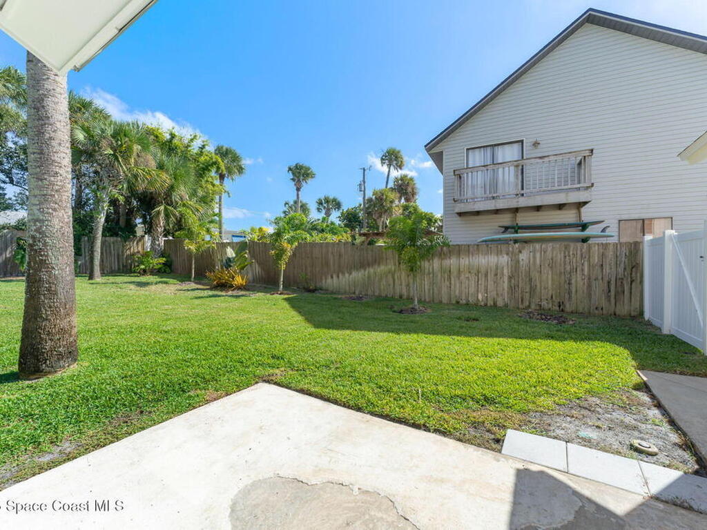 4615 Saxon Drive, New Smyrna Beach, FL 32169