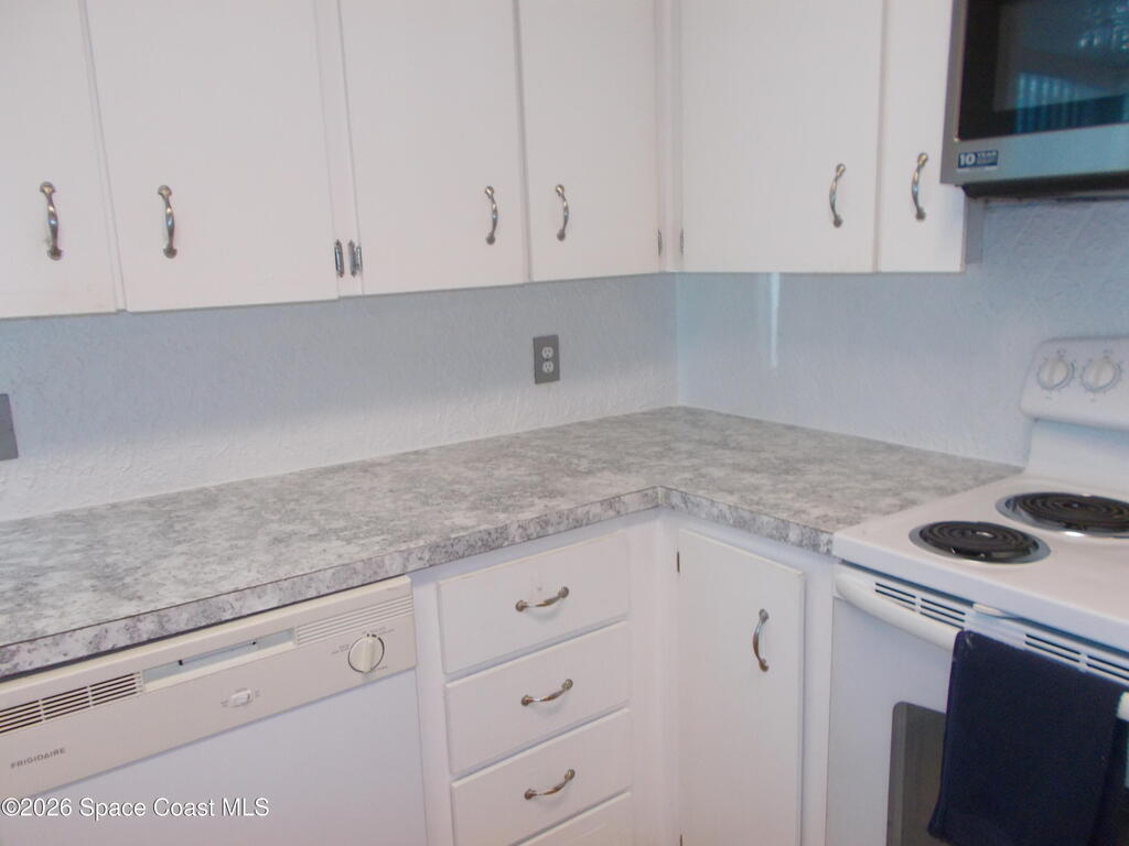 836 Hyacinth Circle, Barefoot Bay, FL 32976