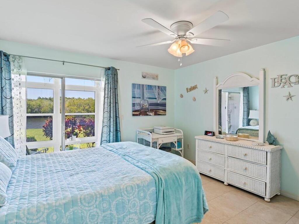 2800 Indian River Boulevard, Vero Beach, FL 32960