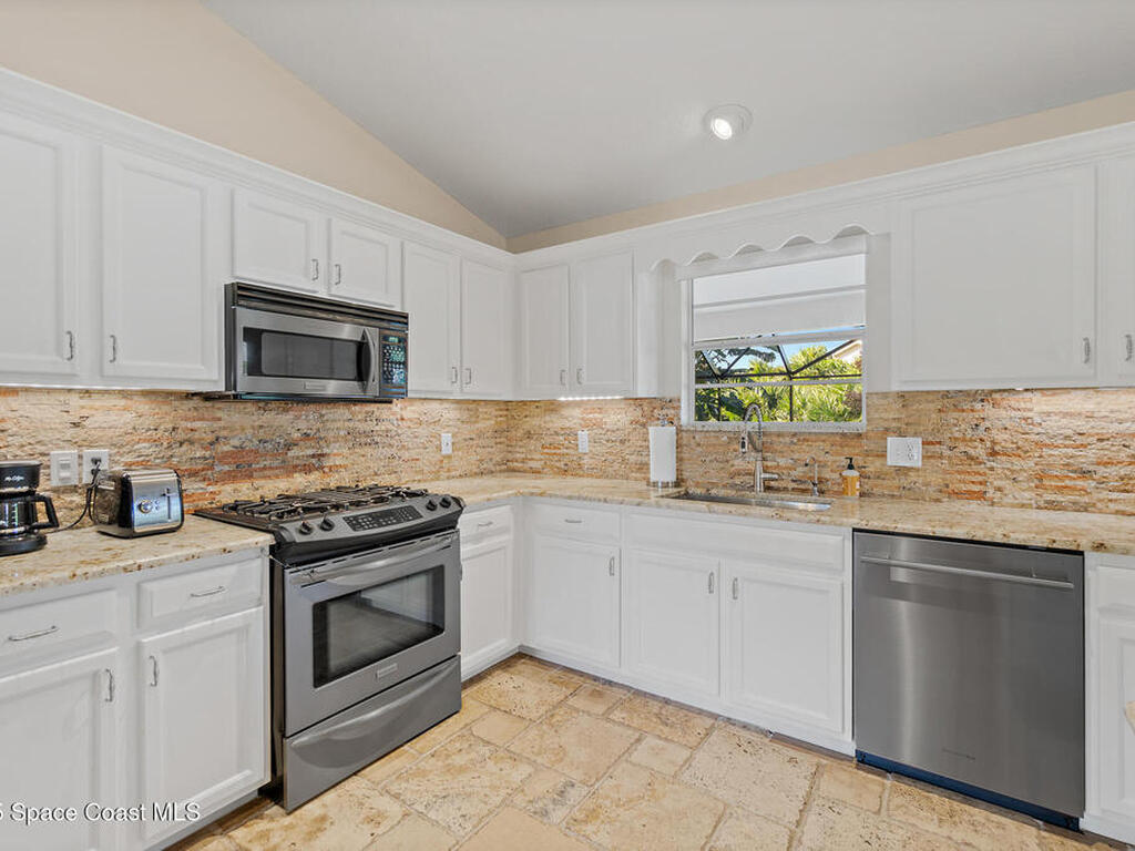 446 Kimberly Drive, Melbourne, FL 32940