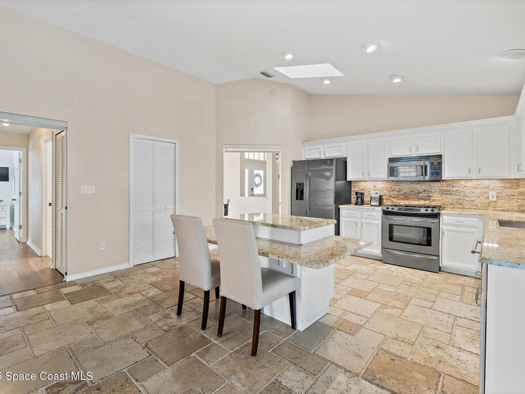 446 Kimberly Drive, Melbourne, FL 32940