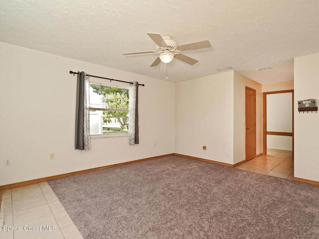 385 Island Oaks Place, Merritt Island, FL 32953