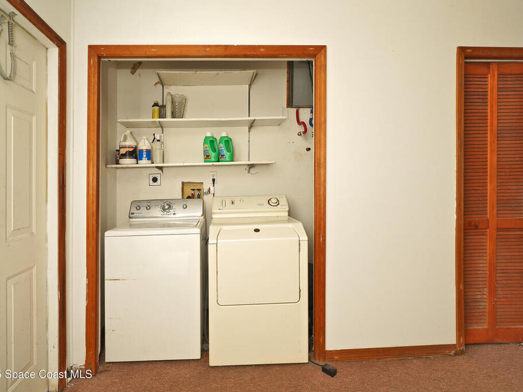 385 Island Oaks Place, Merritt Island, FL 32953