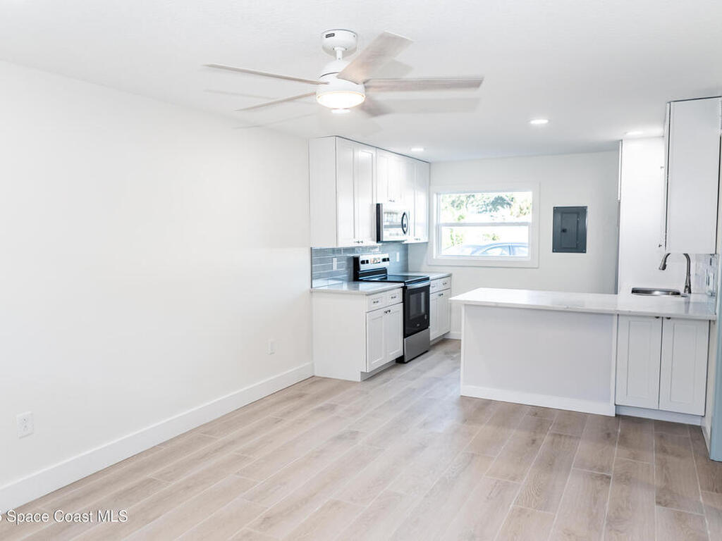 7165 Ridgewood Avenue, Cape Canaveral, FL 32920