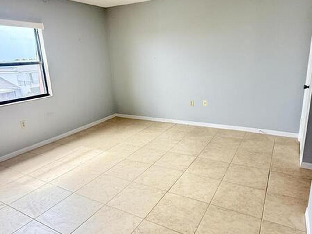 190 Paradise Boulevard, Melbourne, FL 32903