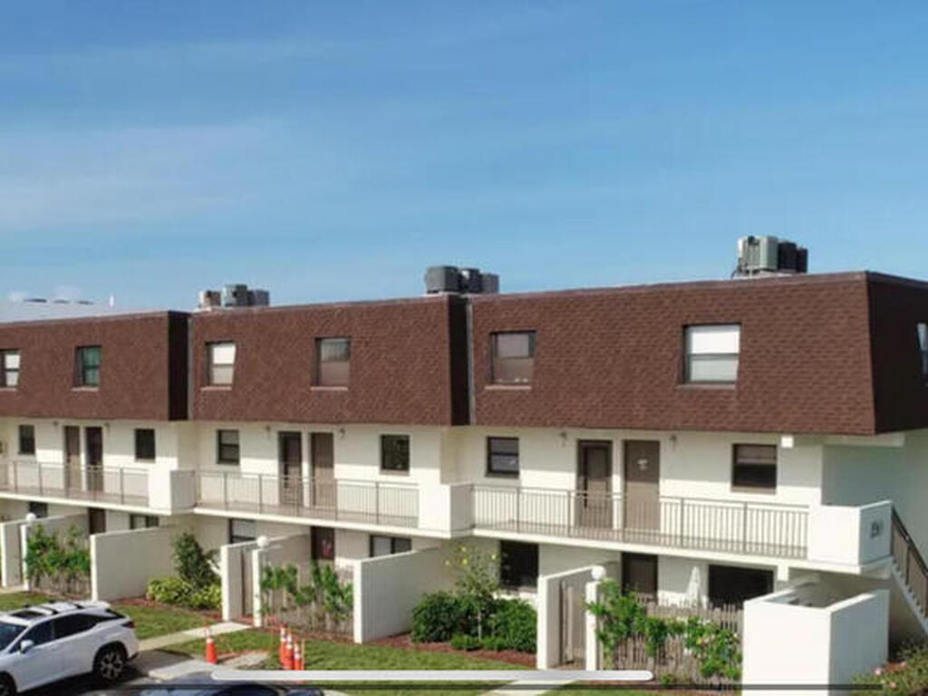 190 Paradise Boulevard, Melbourne, FL 32903