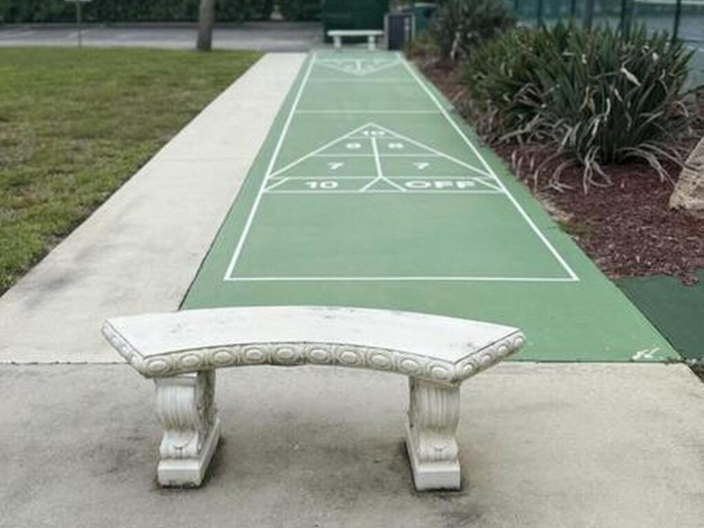 190 Paradise Boulevard, Melbourne, FL 32903