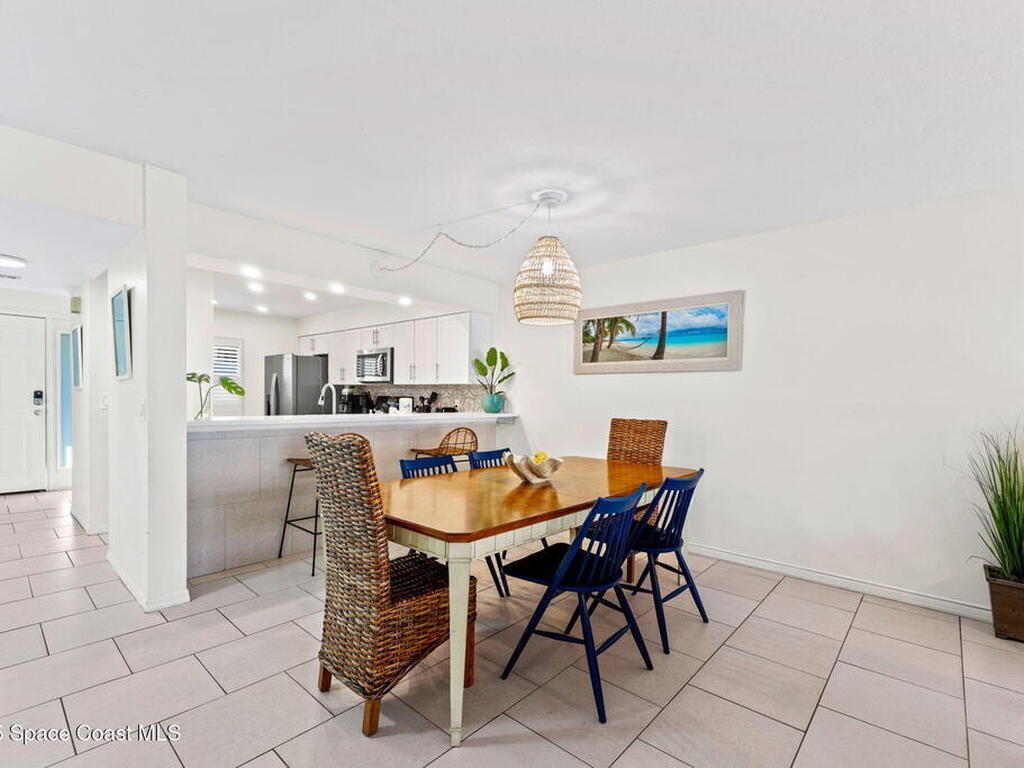 1050 N Atlantic Avenue, Cocoa Beach, FL 32931