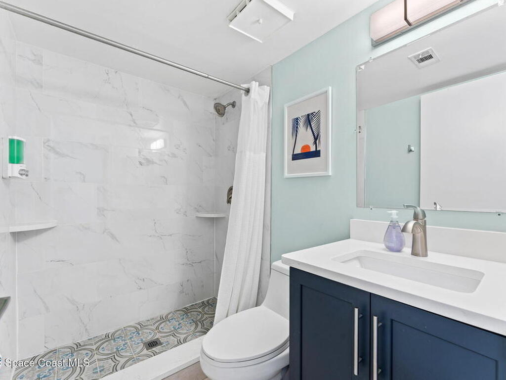 1050 N Atlantic Avenue, Cocoa Beach, FL 32931