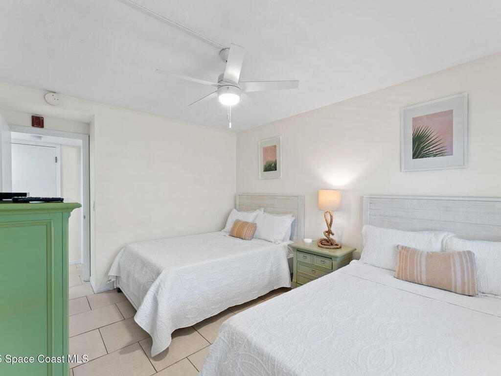 1050 N Atlantic Avenue, Cocoa Beach, FL 32931