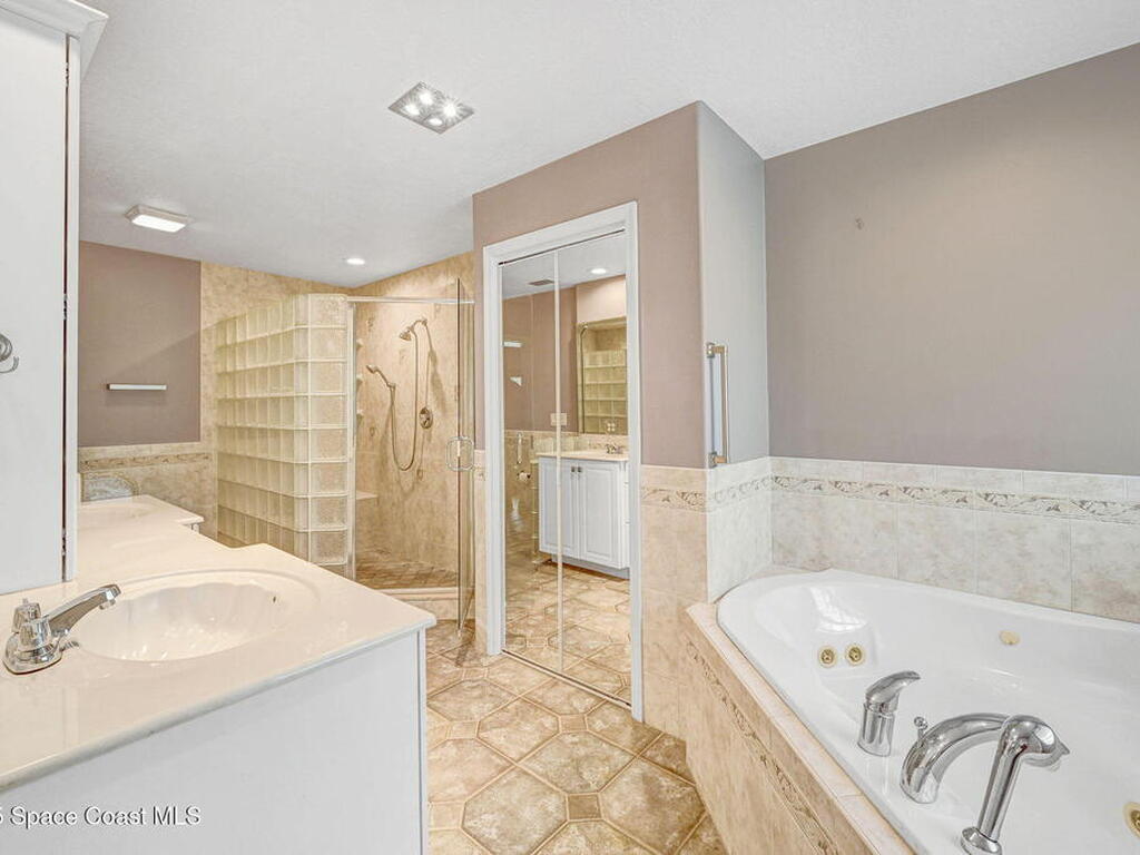 2537 Evergreen Avenue, Titusville, FL 32796