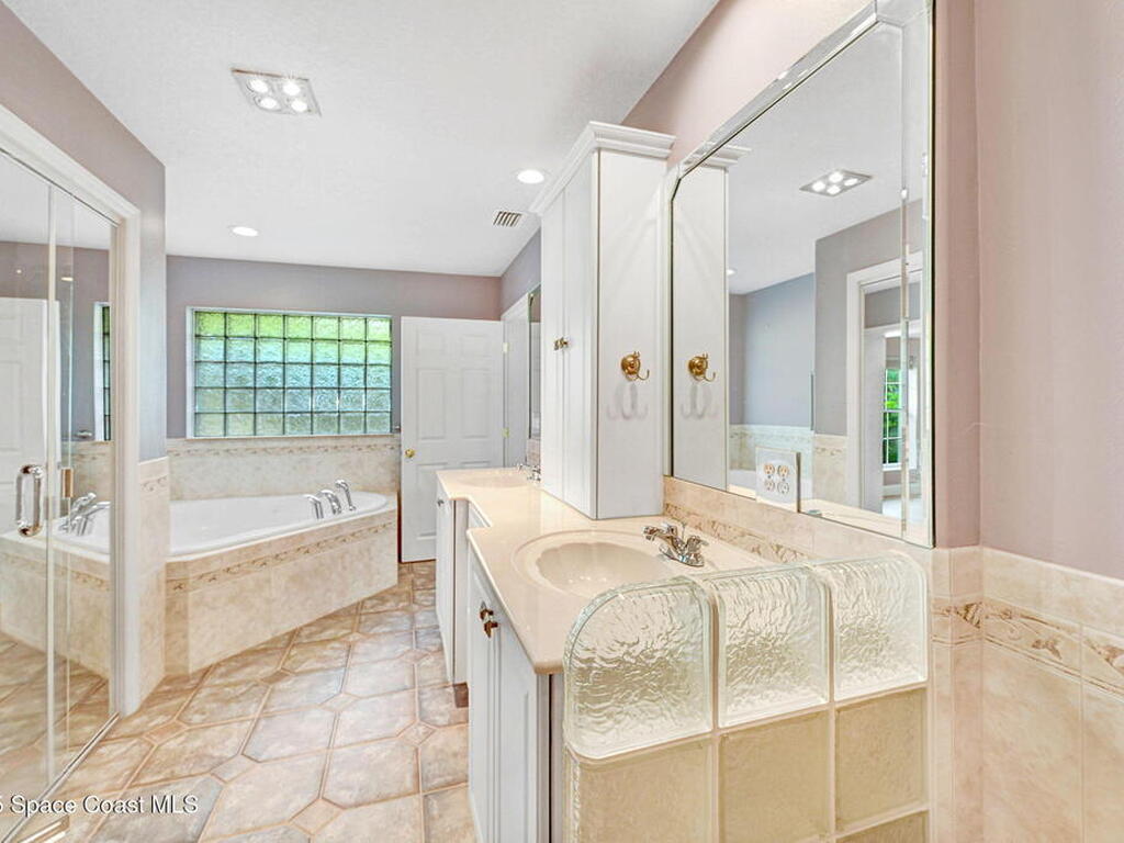 2537 Evergreen Avenue, Titusville, FL 32796