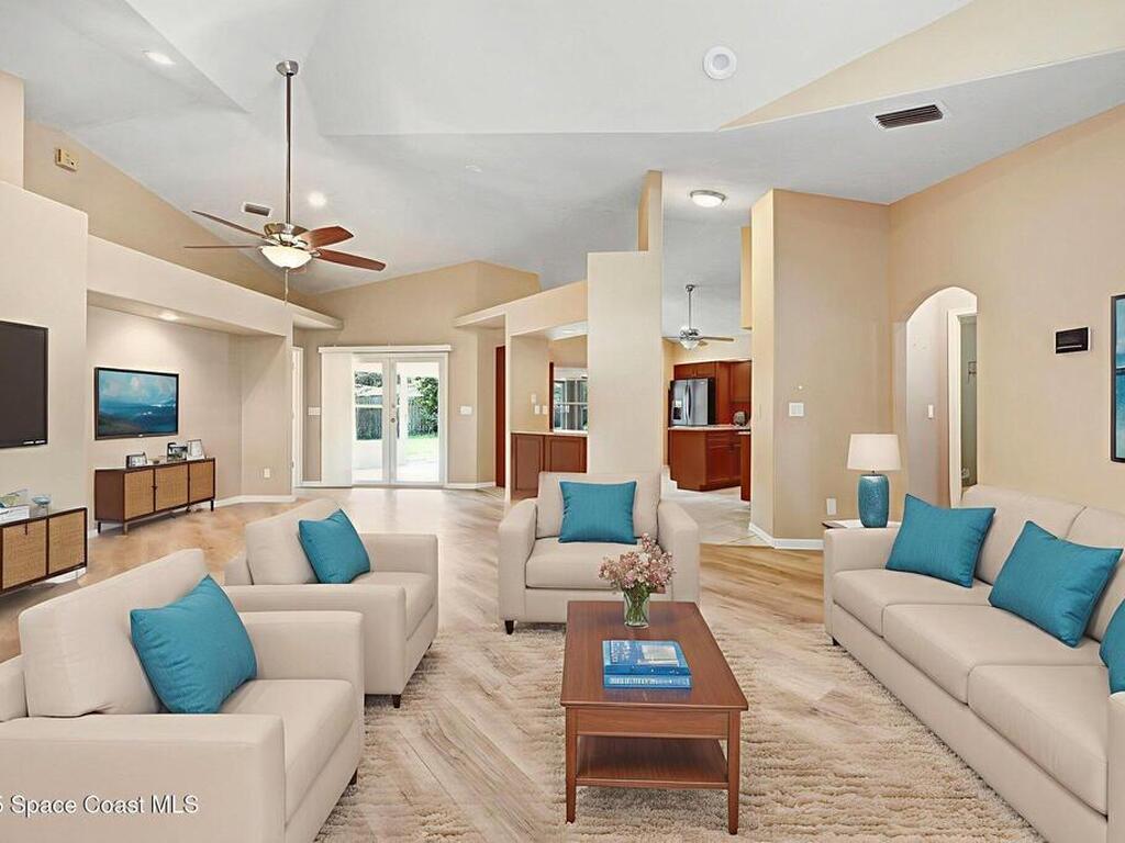 2537 Evergreen Avenue, Titusville, FL 32796