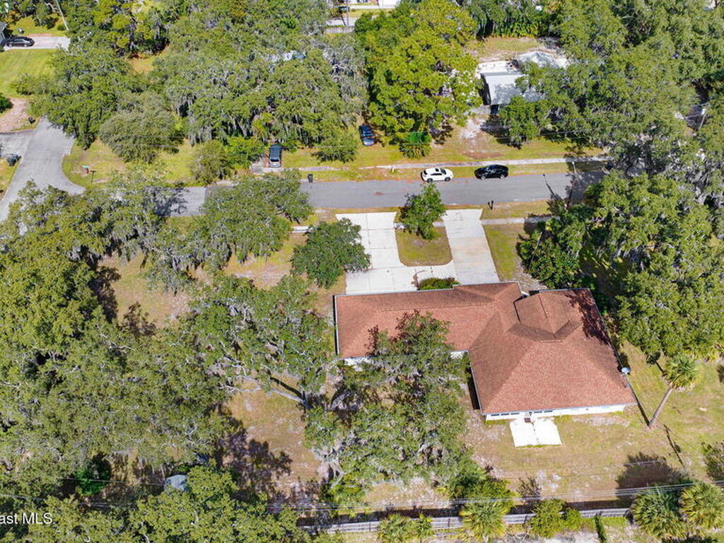 2537 Evergreen Avenue, Titusville, FL 32796