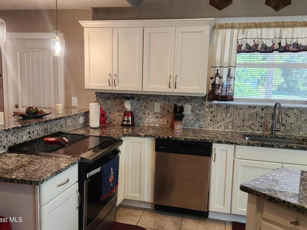 290 District Street, Palm Bay, FL 32909