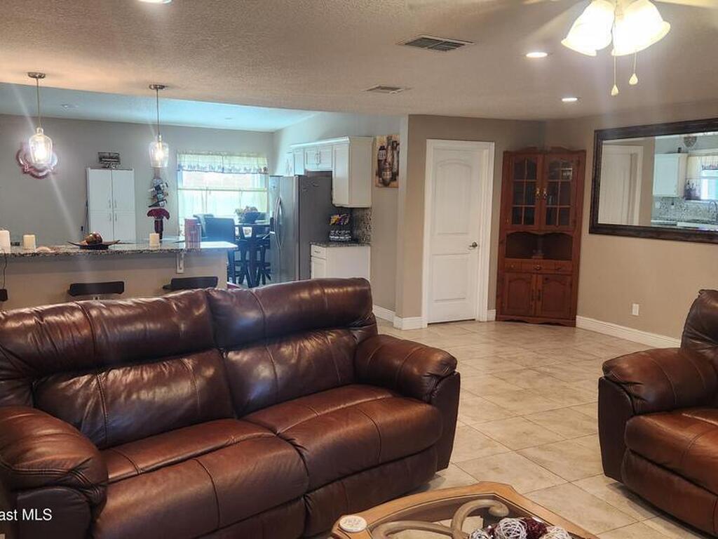 290 District Street, Palm Bay, FL 32909