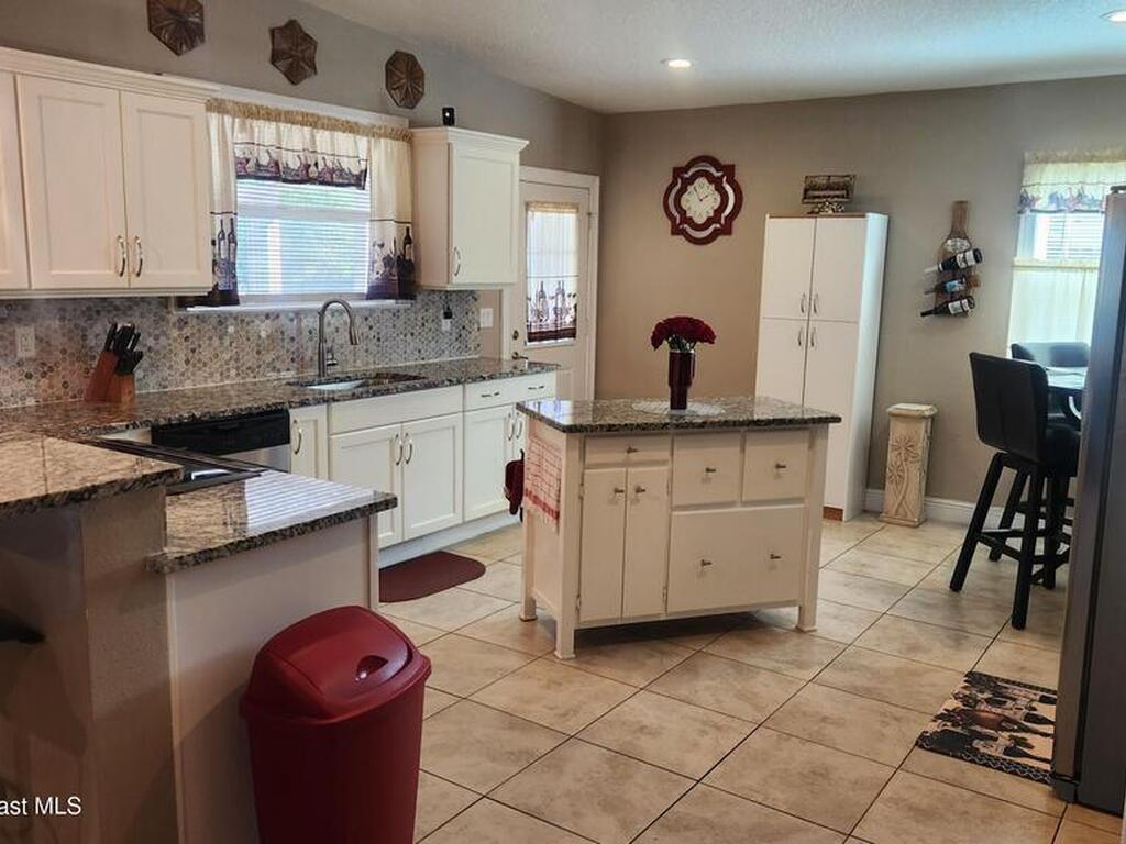 290 District Street, Palm Bay, FL 32909