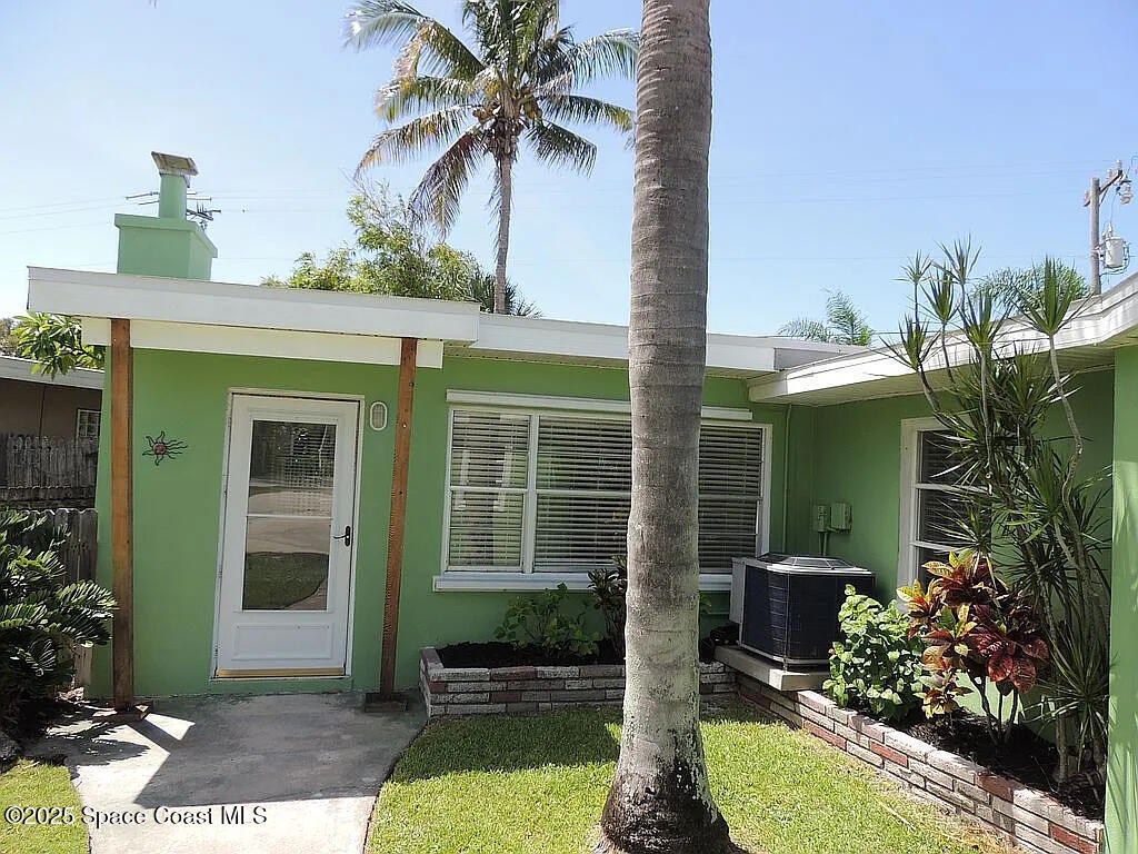 206 Fourth Avenue, Indialantic, FL 32903